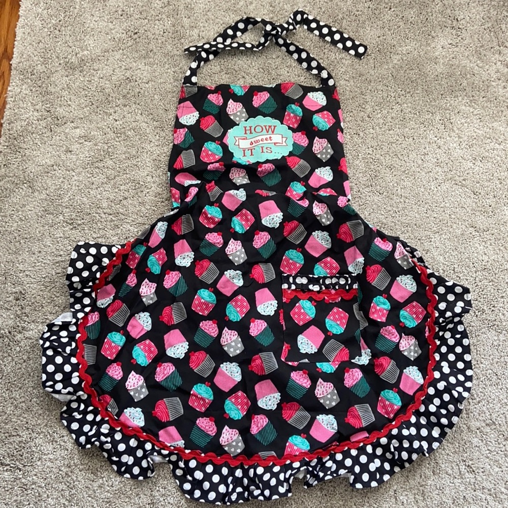 Cupcake apron
